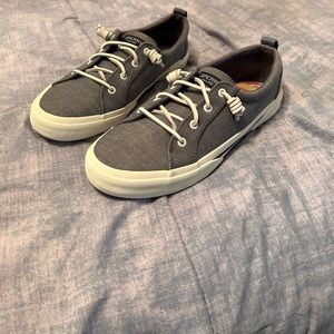 Sperry!!! 9.5 never worn